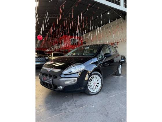 FIAT PUNTO 1.6 ESSENCE 16V FLEX 4P AUTOMATIZADO FIAT PUNTO 1.6 ESSENCE 16V FLEX 4P AUTOMATIZADO